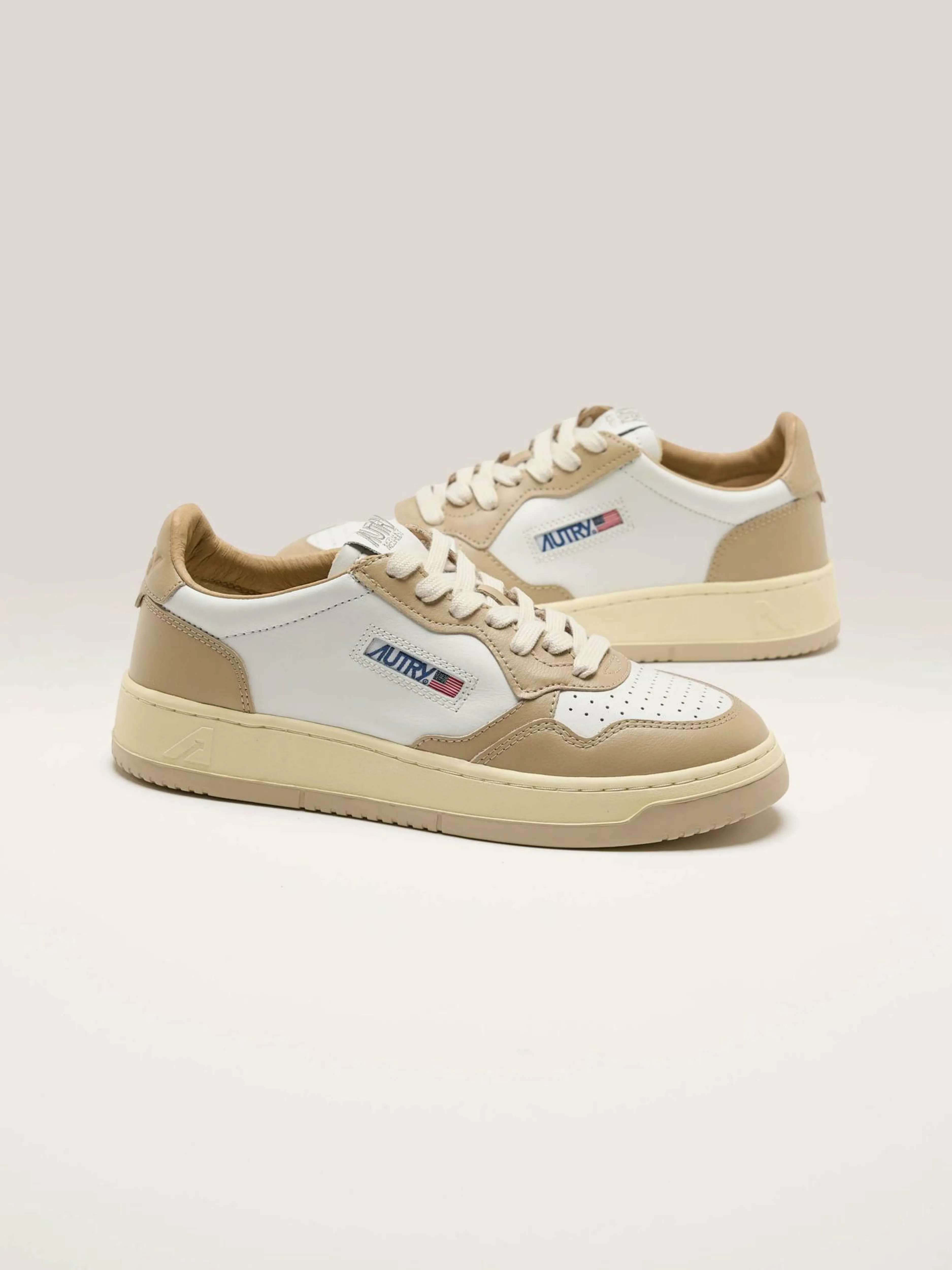 Sneakers-Autry Medalist Low Bicolor Pour Femmes