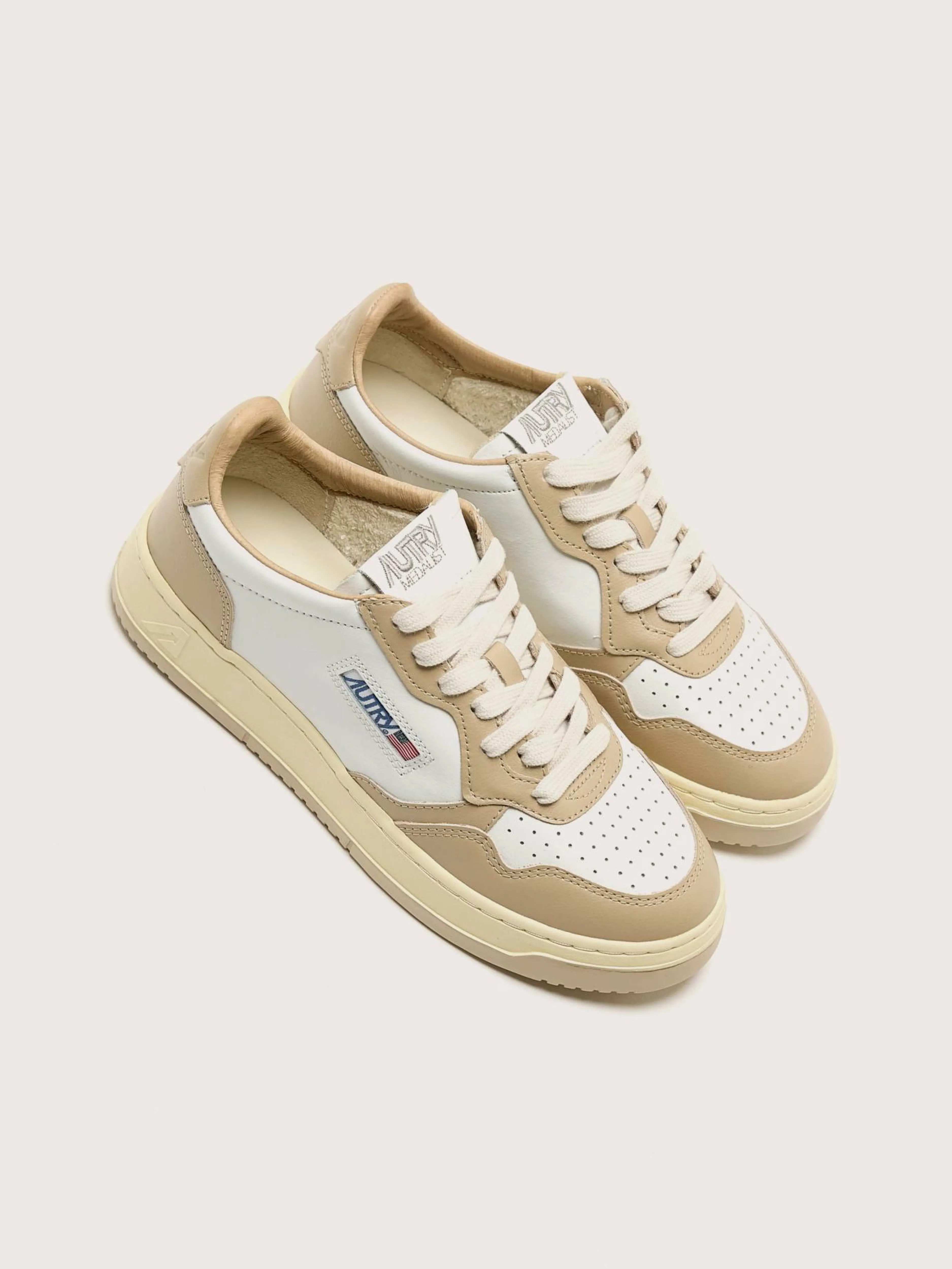 Sneakers-Autry Medalist Low Bicolor Pour Femmes