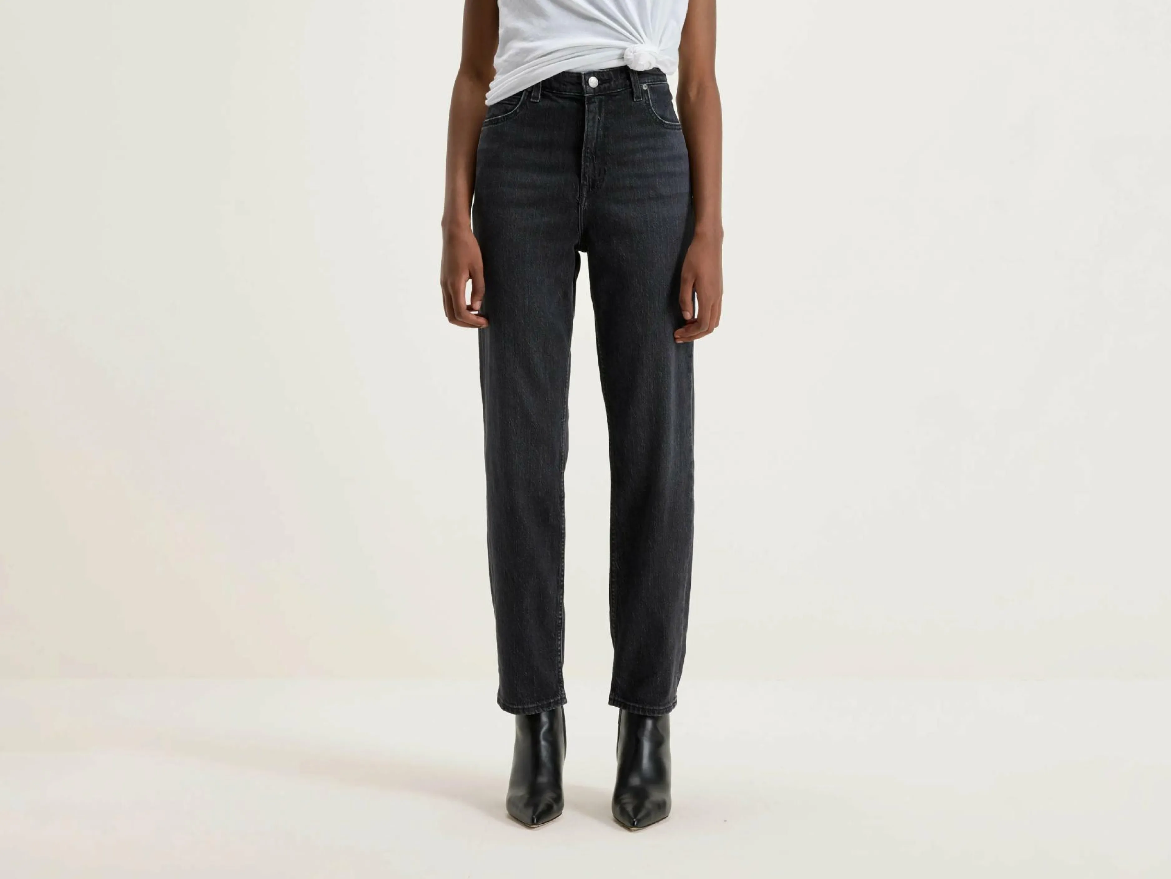 Denim-Lee Jean Carol