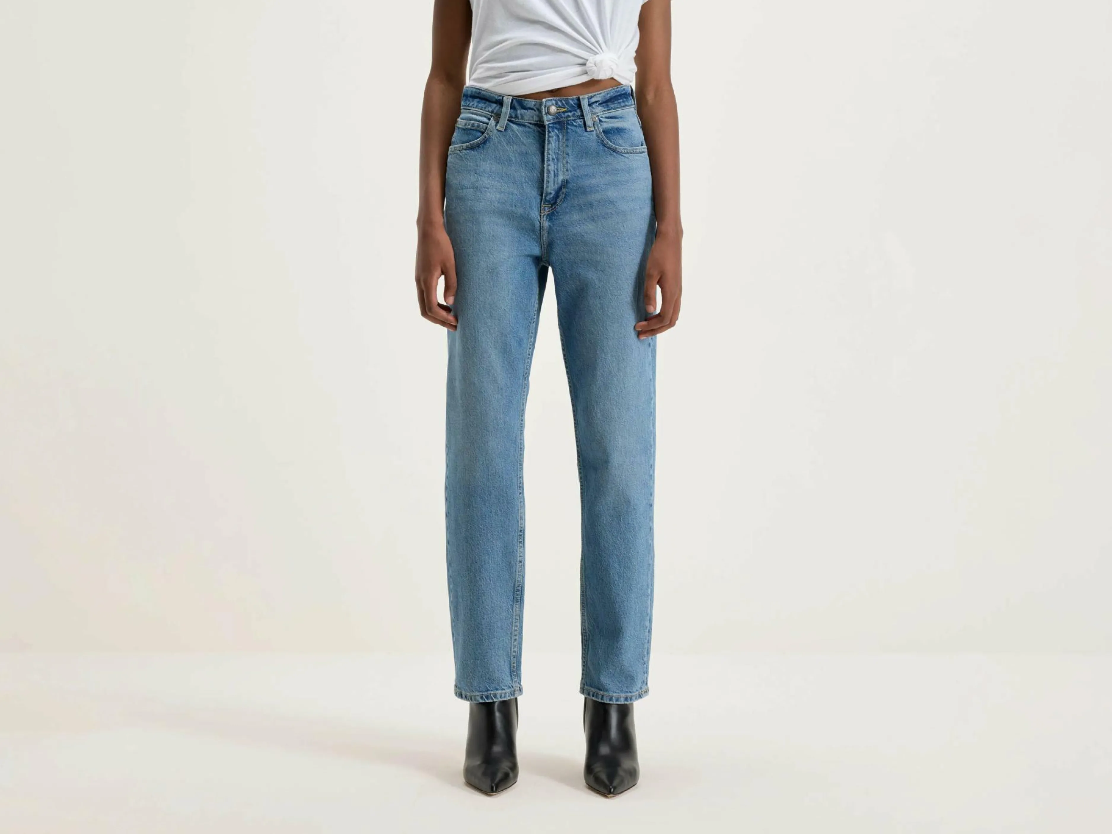 Denim-Lee Jean Carol
